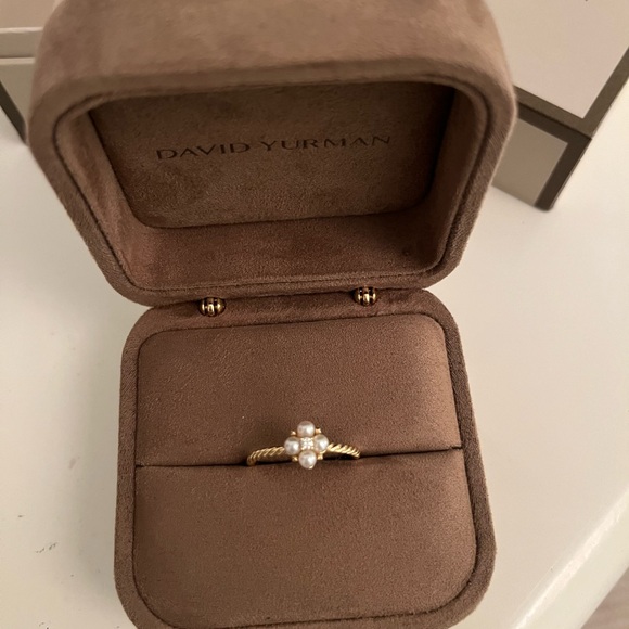 David Yurman Petite Modern Renaissance Pearl Ring - Picture 2 of 9